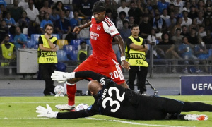 Arsenal muốn giữ Madueke để chinh phục 4 đấu trường