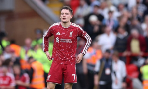 Carragher chỉ trích phong độ của Florian Wirtz trước Bournemouth