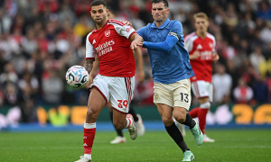 “Món đồ chơi đắt giá” mang đến bài toán tuyến giữa cho Arsenal