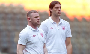 Rooney khởi kiện Andy Carroll vì tin đồn bôi nhọ