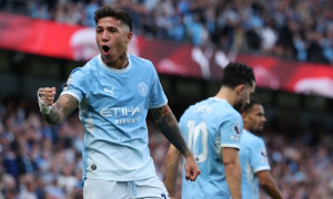 Enzo Fernandez nâng tầm hàng tiền vệ của Man City
