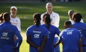 Soi trận Thổ Nhĩ Kỳ vs Pháp: Màn chào sân của Zidane