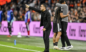 HLV Xavi nói thẳng điều chưa hài lòng với Hà Lan