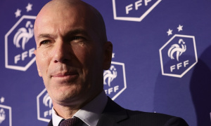 Zidane thận trọng trong ngày ra mắt tuyển Pháp