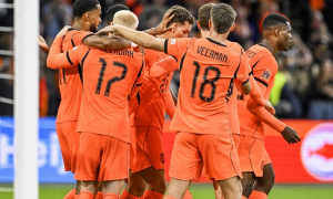 Soi trận Serbia vs Hà Lan: “Cơn lốc màu da cam” thị uy sức mạnh
