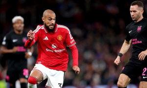 CĐV MU dậy sóng khi Mazraoui lập siêu phẩm ở tuyển Morocco
