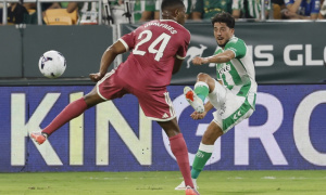Hai mặt trái ngược của tân binh Real Madrid
