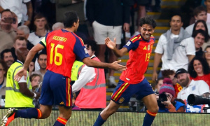 Kane sút hỏng 11m - Yamal ghi bàn, Tây Ban Nha gieo sầu cho Anh ở Wembley