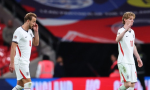 Roy Keane phản bác Gordon sau thất bại của tuyển Anh