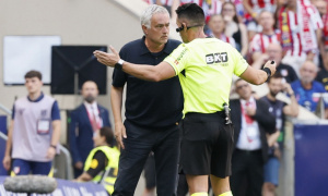 Baena lên tiếng mỉa mai Mourinho