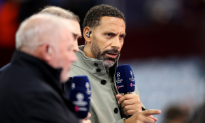 Rio Ferdinand đòi thu hồi huy chương của Manchester City