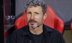 Truyền thông Bỉ ca ngợi Van Bommel dù đội nhà gục ngã trước Pháp
