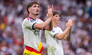 Tiền vệ Real Madrid bị gạch tên vì cãi HLV