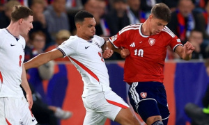Đã đến lúc Tuchel tin dùng Trent Alexander-Arnold