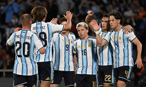Chấm điểm Argentina: Nico Paz bùng nổ trong ngày thay Messi