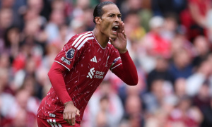 Liverpool và bài toán nan giải mang tên Van Dijk
