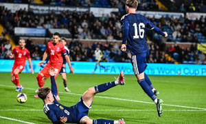 Sao trẻ Man Utd lập siêu phẩm từ góc không tưởng cho U21 Scotland