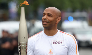 Thierry Henry kêu gọi mọi người tôn trọng Mikel Arteta