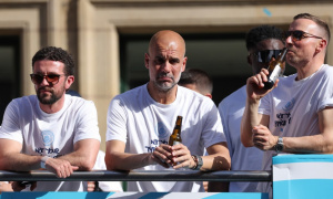 Vết gợn Negreira phủ bóng lên di sản Pep Guardiola