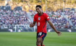 Gary Lineker xếp Jude Bellingham trên thế hệ vàng tuyển Anh