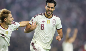Chấm điểm tuyển Tây Ban Nha: Kép phụ Merino cứu rỗi La Roja