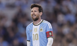 Bóng đá Argentina đối mặt thử thách tài chính khi Messi rời tuyển