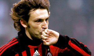 Vũ điệu kiêu hãnh của Pirlo sau ngày rời Milan