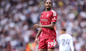 Đã đến lúc Barcola phải tỏa sáng ở Liverpool