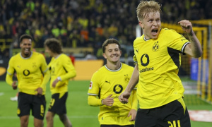 Dẫn 2 bàn đến phút 85, Dortmund vẫn bị Bremen cầm hòa