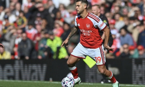Chiều sâu đội hình là chìa khóa bảo vệ ngai vàng của Arsenal?