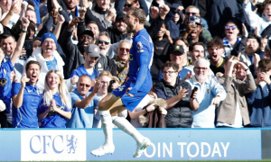 Alonso đã đúng khi quyết định chiêu mộ Henderson
