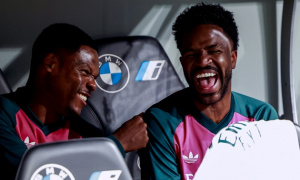 Vinicius hùa theo fan gọi thẻ đỏ là sự ô nhục