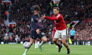 Man Utd nín thở chờ kết quả chấn thương của Luke Shaw
