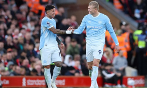 Man City thắng rực rỡ dưới bóng ma án phạt