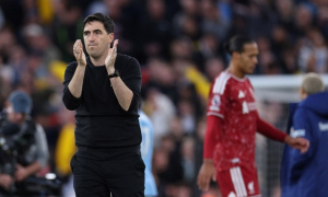 4 câu hỏi thách thức Iraola ở Liverpool