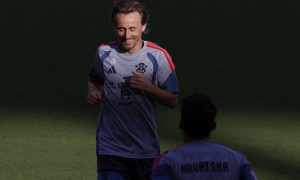 Luka Modric thực hiện hoá giấc mơ ở Swansea