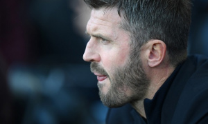 Thất bại trước Atletico dồn Carrick vào thế chân tường