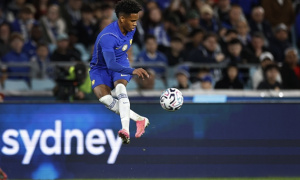 Thất sủng vì Alonso, Estevao bị giục rời Chelsea