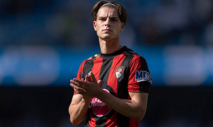 Fabrizio Romano xác nhận Alex Scott có thể rời Bournemouth vào tháng Giêng