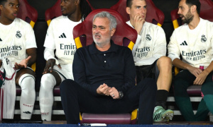 Nước cờ cao tay của Mourinho giải cứu Real trước Roma
