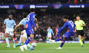 Cái bẫy chuyển trạng thái của PSG nhấn chìm Man City