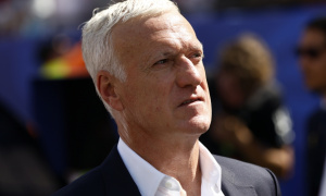 Ngày này năm xưa: Didier Deschamps và di sản vàng của bóng đá Pháp