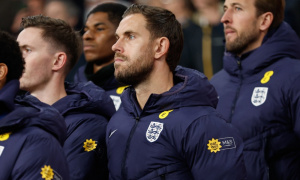Vì sao nhiều HLV hàng đầu muốn có Jordan Henderson trong đội hình?