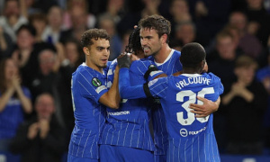 Khai màn bùng nổ, Brighton giành thắng lợi 4-0