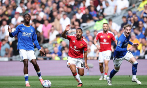 Ai là đối tác hoàn hảo cho Baleba khi MU đấu Leeds?