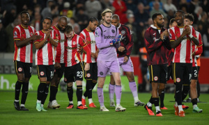 Pháo đài Gtech giăng bẫy ngáng đường Liverpool