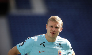 Arteta được khuyên thay Havertz và Gyokeres bằng Haaland