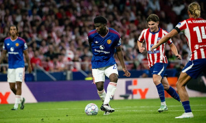 Baleba vá lỗ hổng tuyến giữa của Man Utd