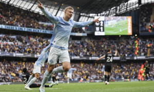 Haaland ghi bàn thứ 8, Man City nâng cách biệt với Arsenal lên 6 điểm