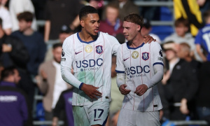Morgan Rogers đang dần làm lu mờ Cole Palmer tại Chelsea